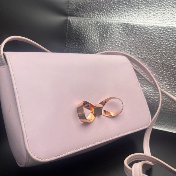 Ted Baker Loop Bow Convertible Crossbody/Clutch - Picture 7 of 16